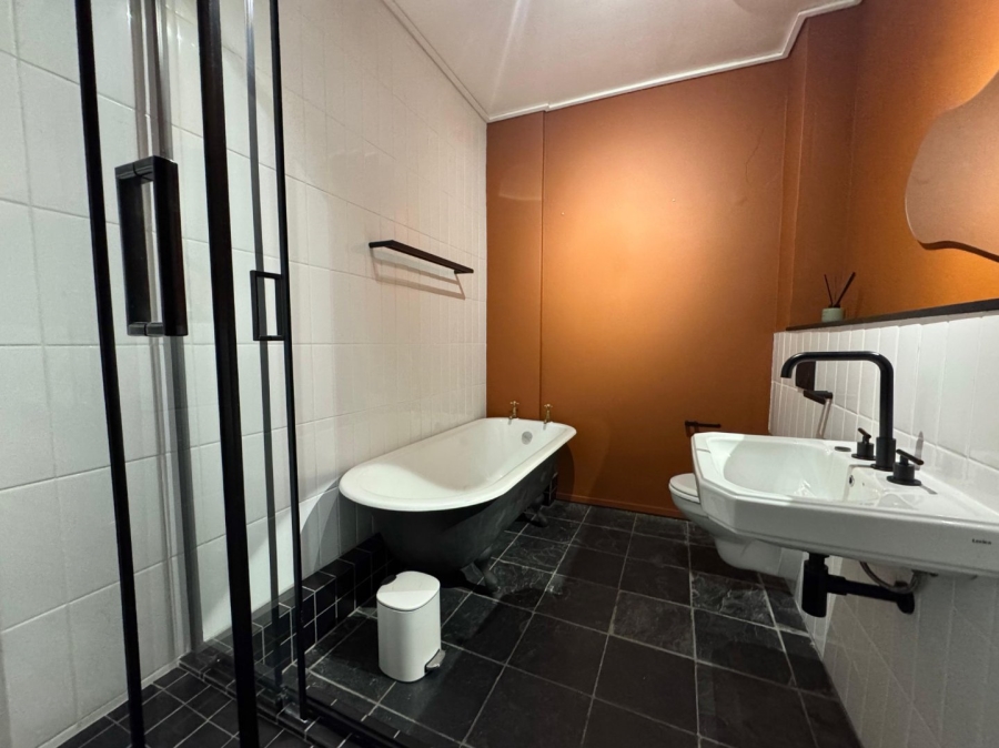 To Let 2 Bedroom Property for Rent in Salt River Western Cape